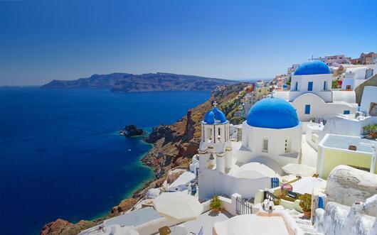 МАУ восстанавливает регулярные рейсы в Грецию